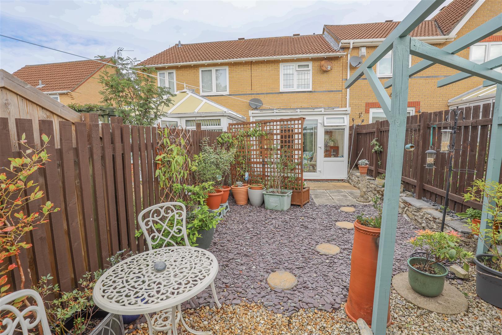 4 St. Siors Meade, Rhoose, Vale Of Glamorgan, CF62 3HY